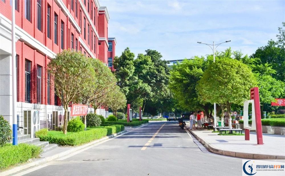 成都树德中学光华校区好不好？