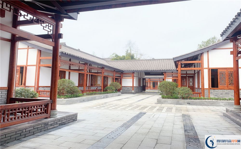成都绵实外2020年录取分数线是多少分？